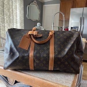 Louis Vuitton keep all 45